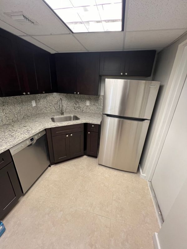 Photo - 3111 Oakland Shores Dr Unidad F109