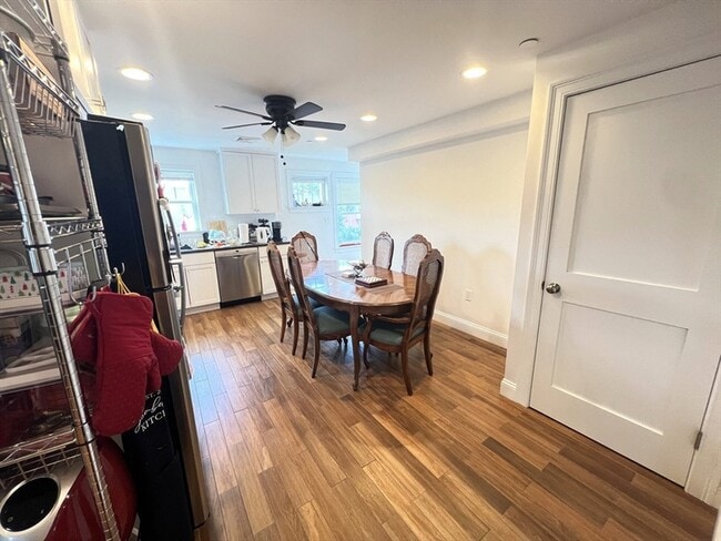 Photo - 489 Main St Unit E