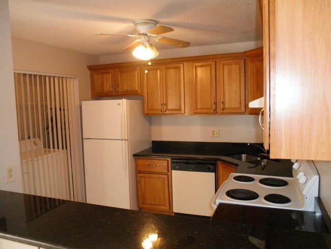 Photo - 4962 Cherry Rd