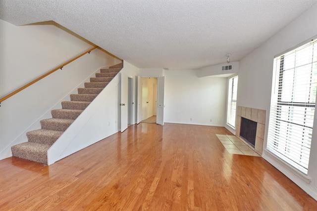 Photo - 4033 Gilbert Ave Unit 210