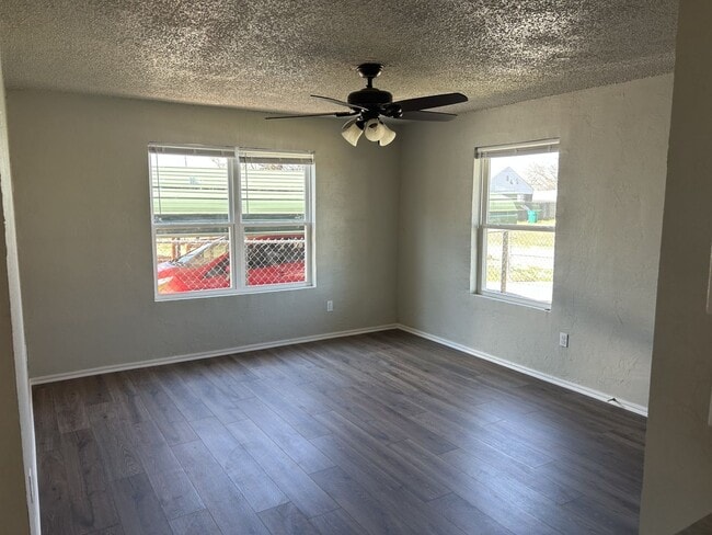 Photo - Beautiful Fully Remodeled 3 bedroom in Oklahoma City