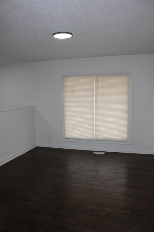 Photo - 9604 Wallace Ave