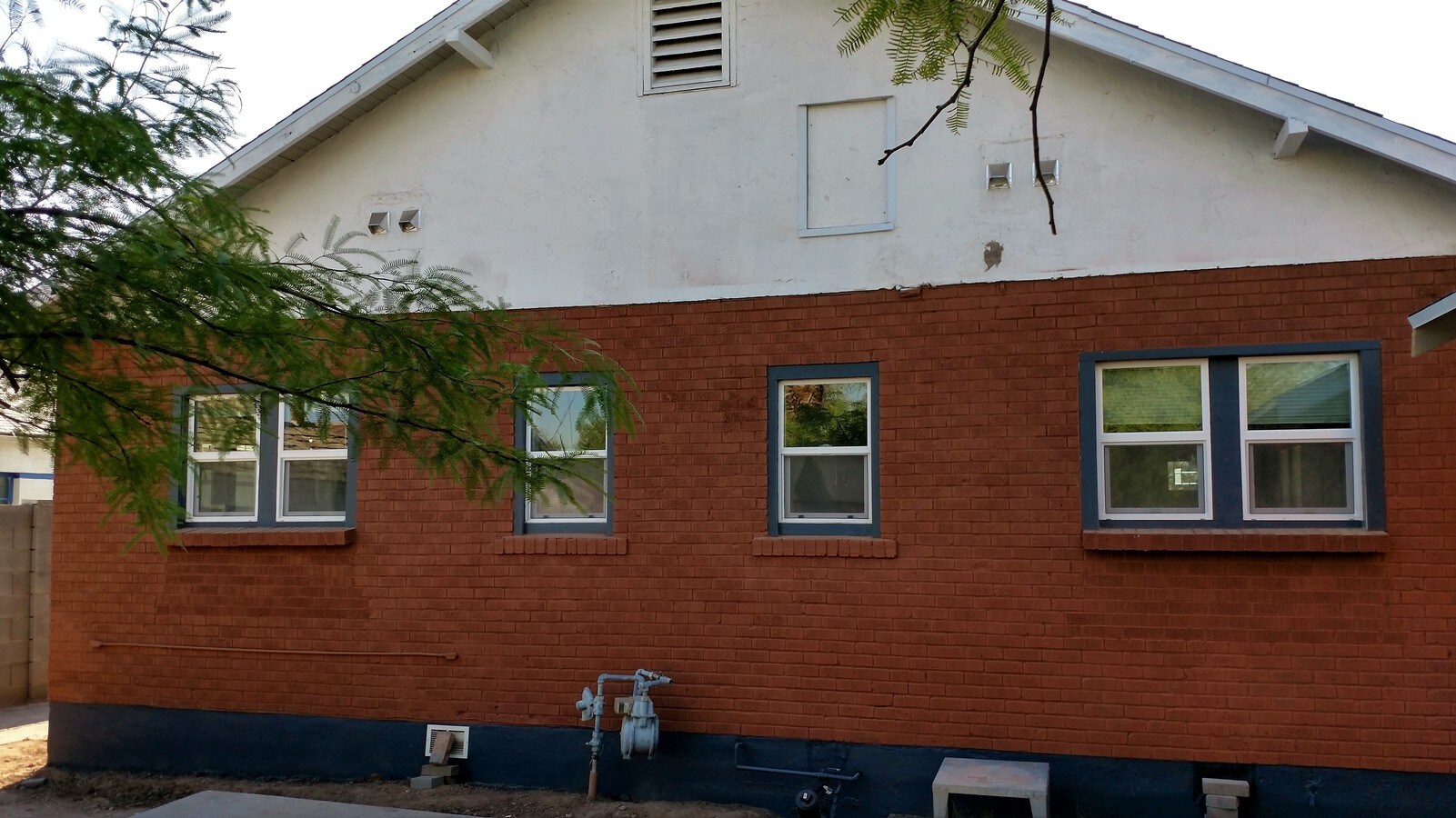 Photo - 322 N 13th Pl