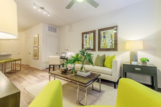 Living Room - 1100 South Apartments