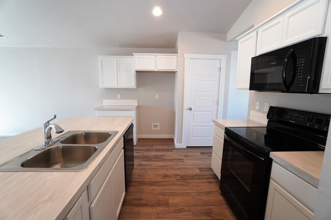 Photo - 3047 W Dark Sky St