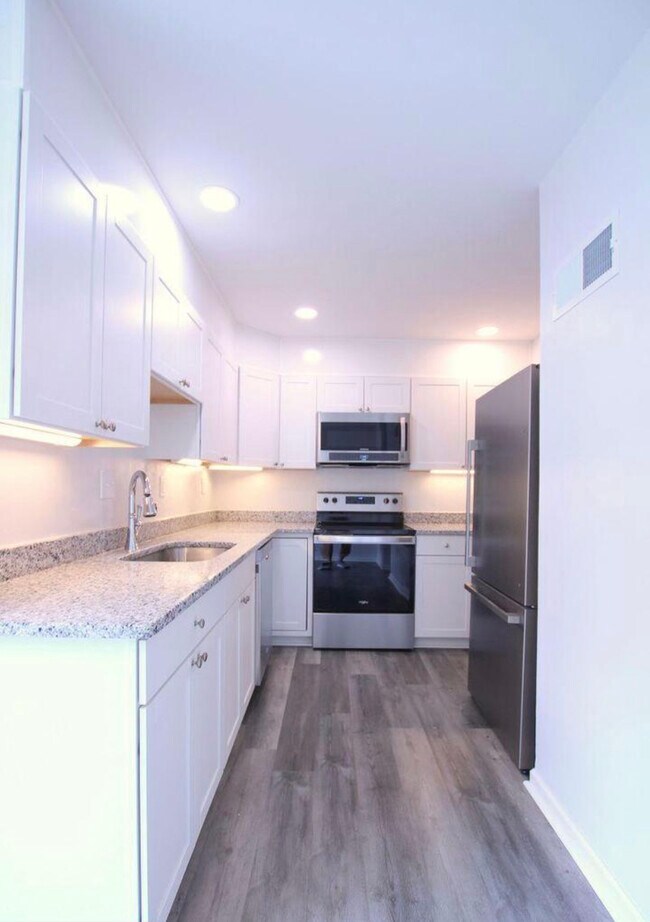 Photo - 603 Denton Cir