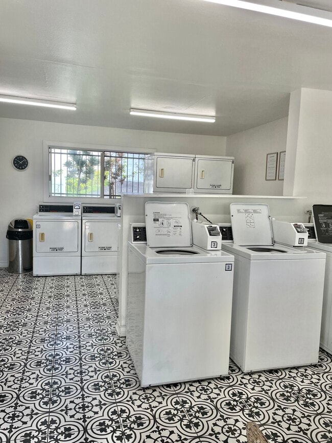 La Casa Brea Apartments For Rent in Brea, CA