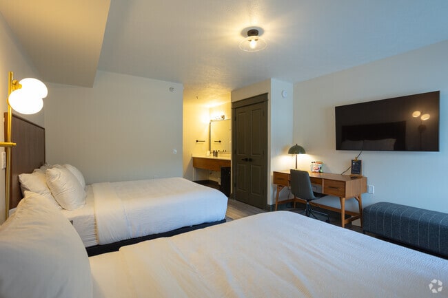 1BR, 1BA - 300SF - Bedroom