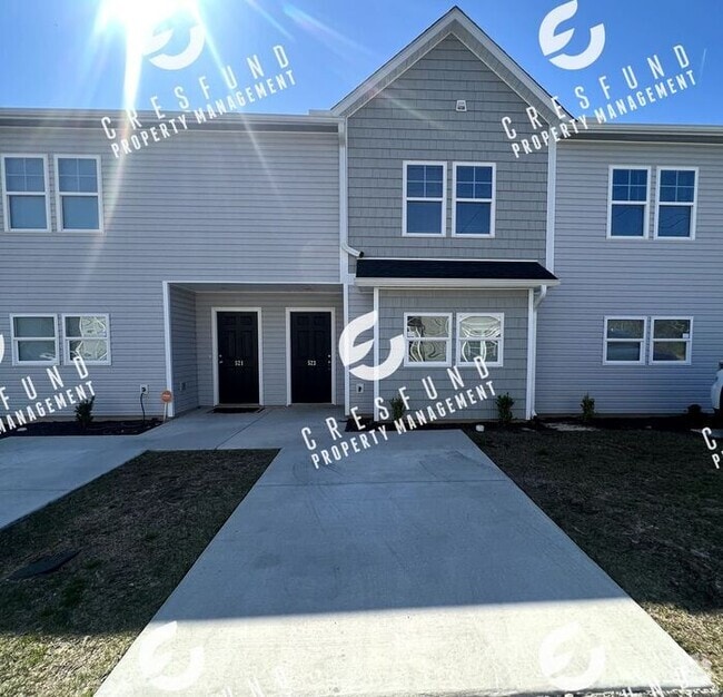 Building Photo - 2 Bed 2.5 Bath Townhome - Available NOW!