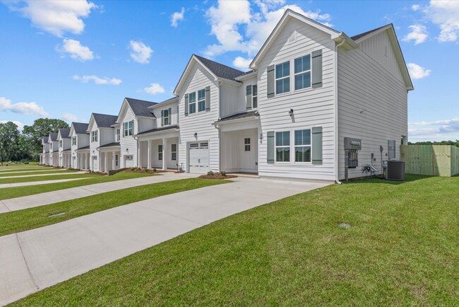 Photo - 200 Clifton Dr