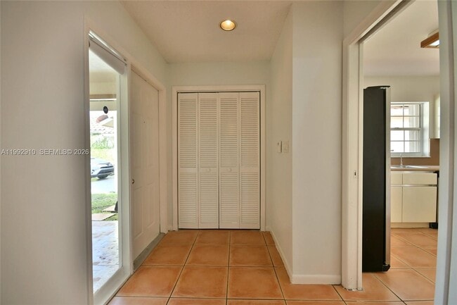 Photo - 10380 NW 46th St