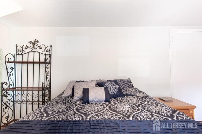 Photo - 7 Walnut St Casa