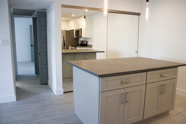 Photo - Gorgeous 2 bedroom, 2 bathroom second floo...