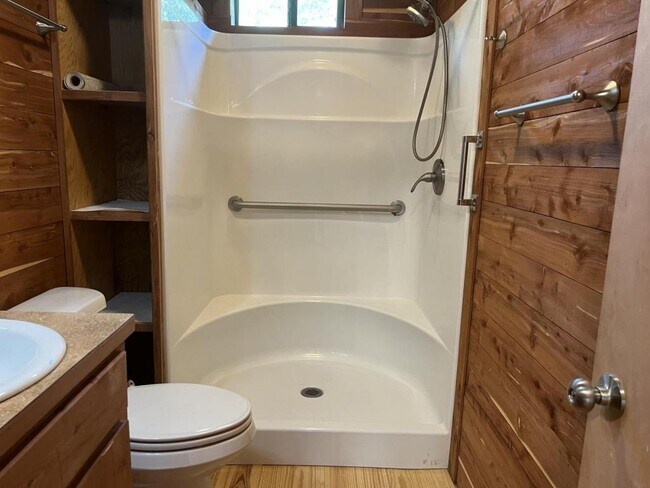 Photo - 313 N Berry Ridge