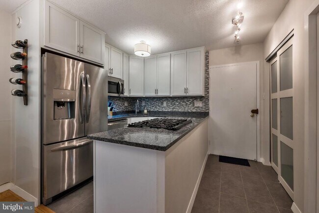 Photo - 2201 L St NW Unit 217