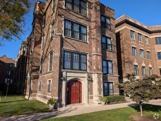 Building Photo - 1 bedroom in Evanston IL 60202 Unit G Rental