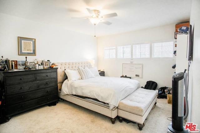 Photo - 1318 Berkeley St Unidad 1/4