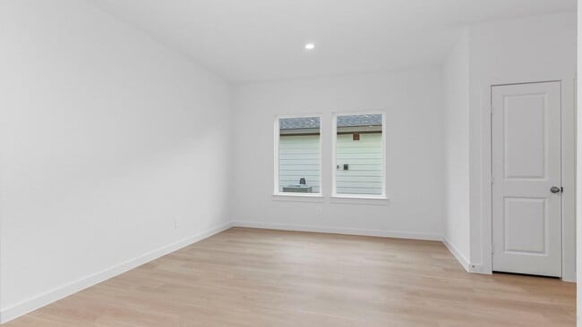 Photo - 7839 Cavour Dr