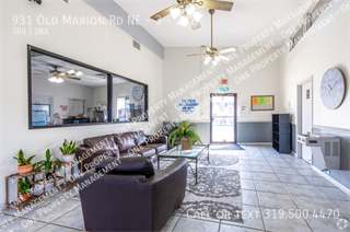 Photo - 931 Old Marion Rd NE Unit 3 - 202