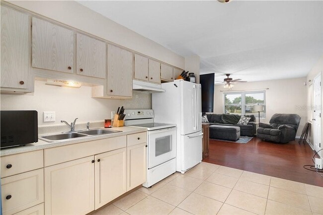 Photo - 1003 Dora Ave Unit A