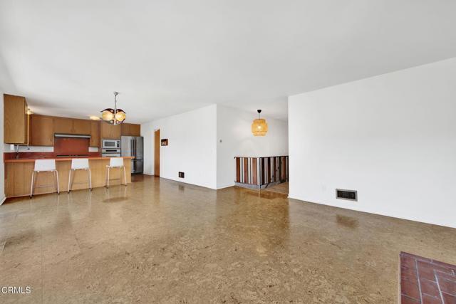Photo - 1827 Oak Tree Dr