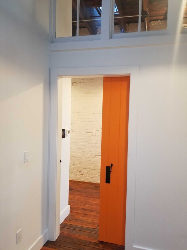 Photo - 1936 N 2nd St Unidad 3rd FL