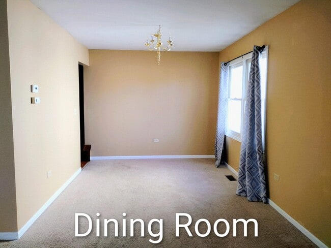 Photo - 267 Silverado St