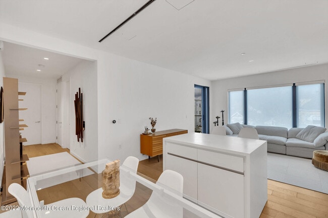 Photo - 601 Heck St Unit 307