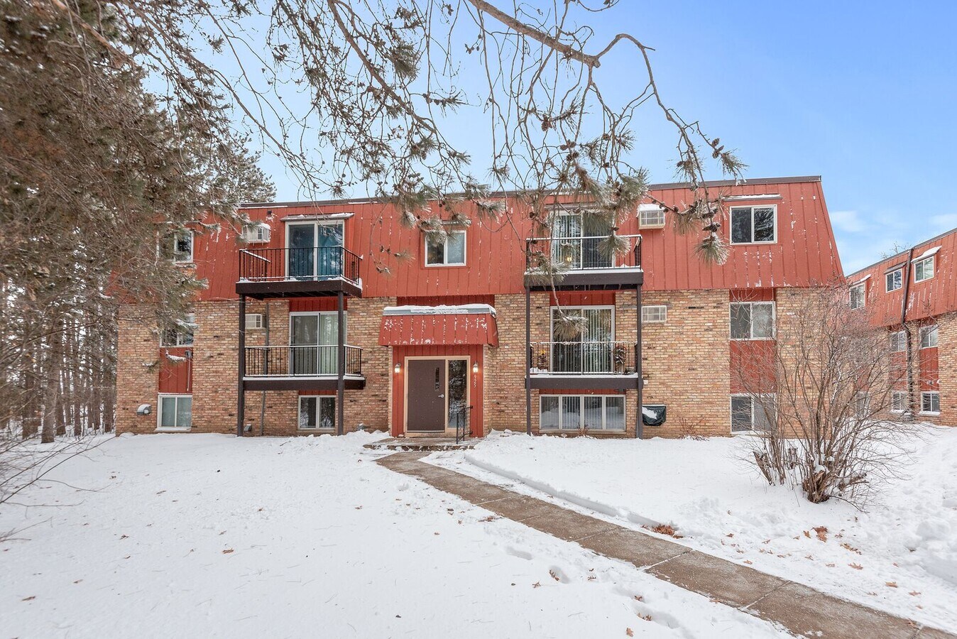 925 West Branch St - 925 West Branch St