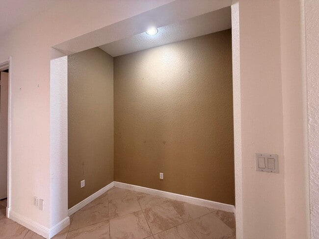 Photo - 8309 NW 8th Way
