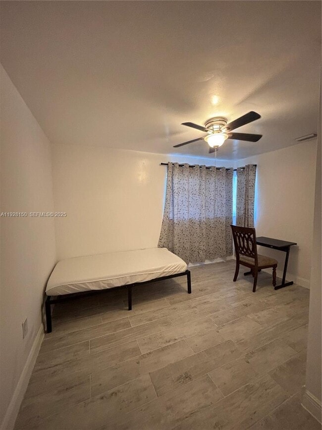 Photo - 4807 Ponce de Leon Blvd