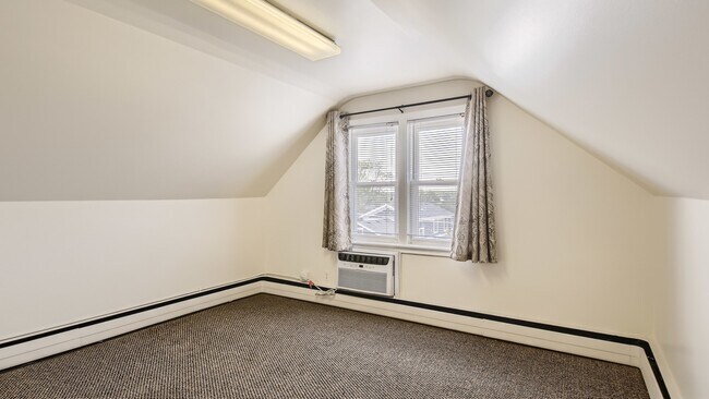 Photo - 512 Porter St Unit 2