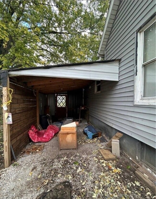 Photo - 925 W Olive St