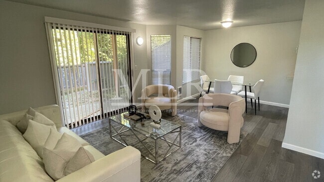 Building Photo - 1700 Lake Park Dr SW Unit 2 Rental