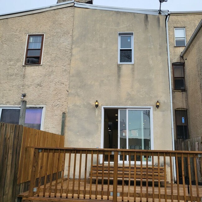 Fully renovated 3 bedroom, 2 bath City of Rental House Rental in Wilmington, DE