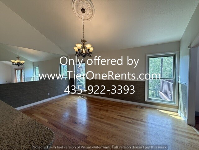 Photo - NO DEPOSIT option for qualified renters