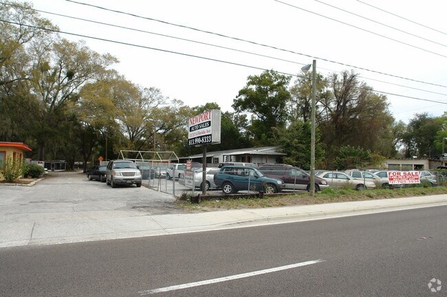 Photo - Dickson Mobile Home Park