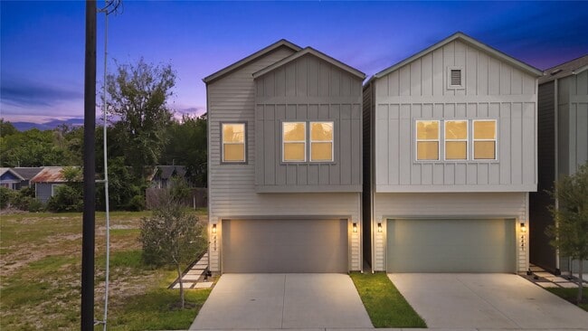 Photo - 4439 Gunter St