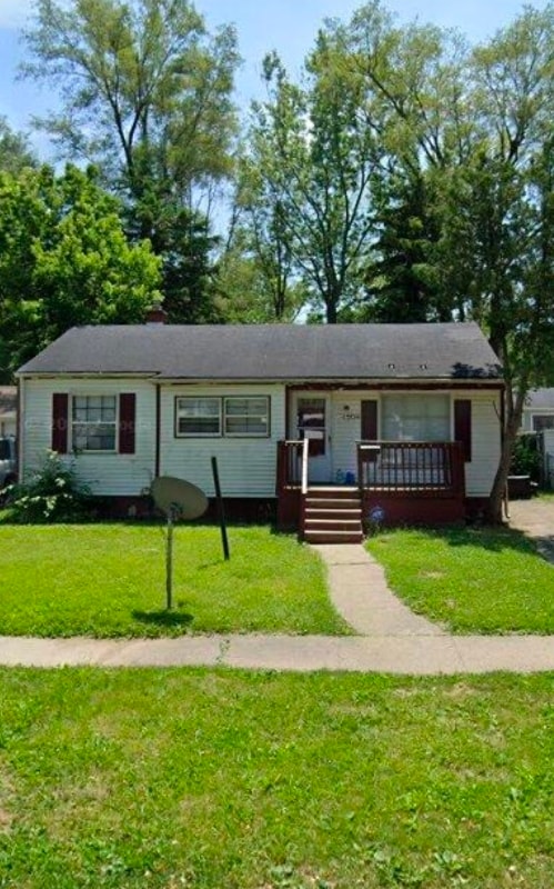 Building Photo - 1709 Shamrock Ln