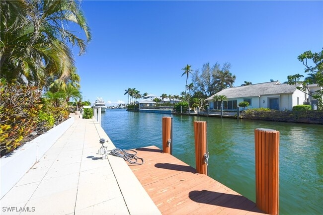 Photo - 660 14th Ave S