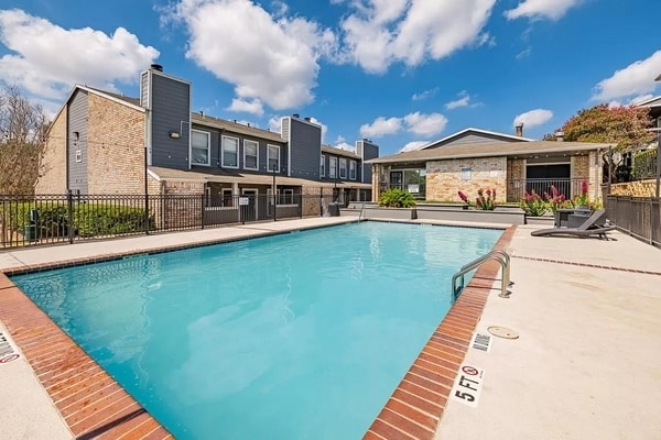 Apartamentos Silver Creek en San Antonio, TX - Silver Creek Apartments