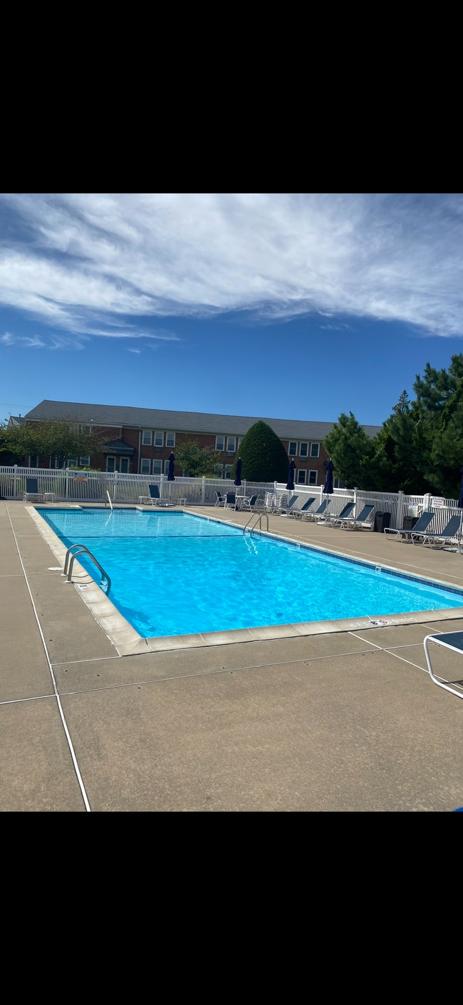 Photo - 310 Maryland Ave Unit 9A