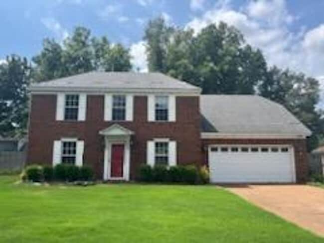 Building Photo - Available Now! Rental