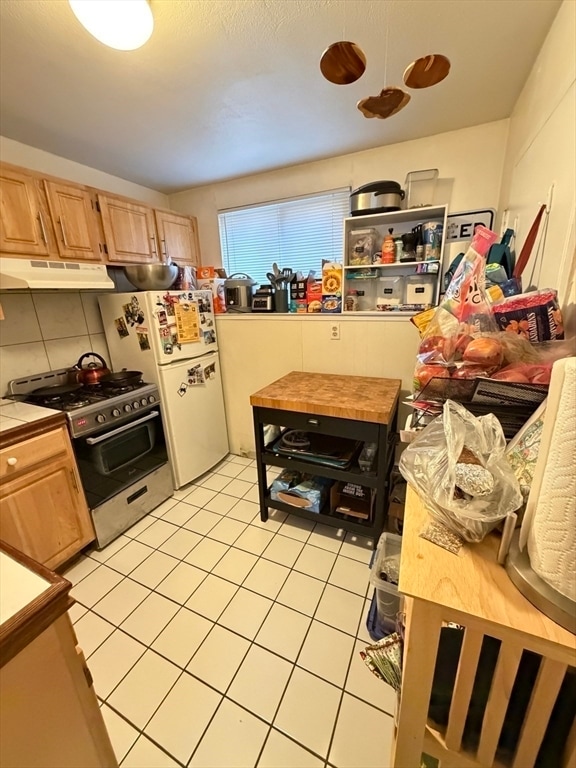 Building Photo - 108 Perkins St Unit 4