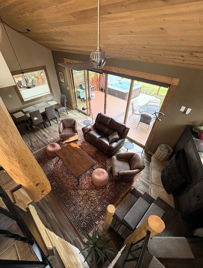 Photo - 231 E Rabbit Ct