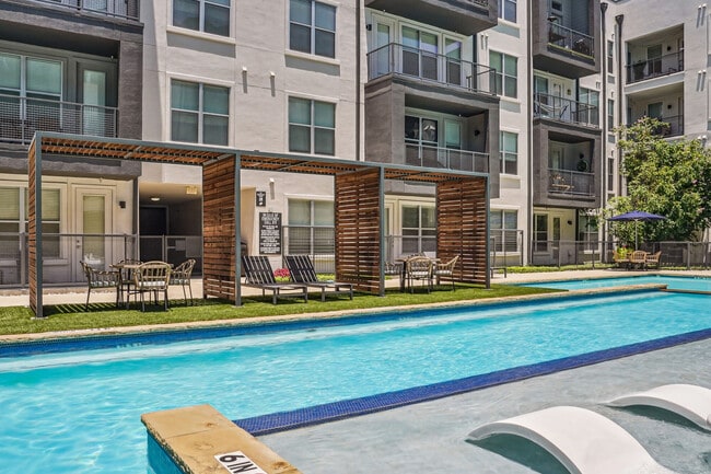 Photo - Archer Medical District