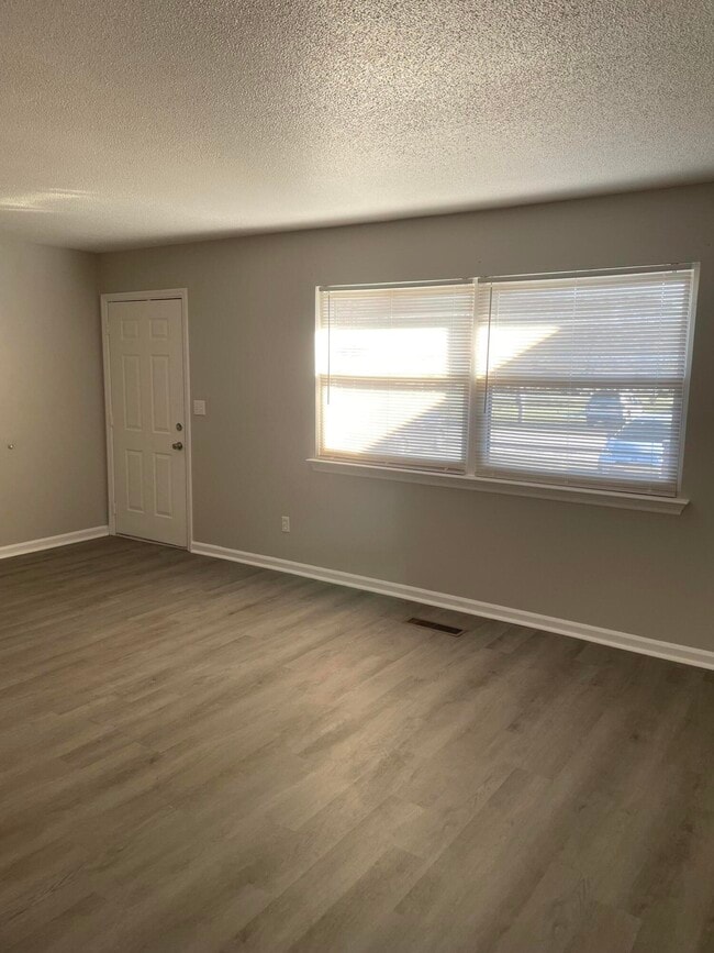 Photo - 4759 Tessie Ln