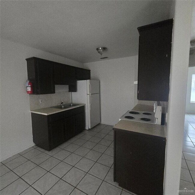 Photo - 14 N Alamo St Unit 20