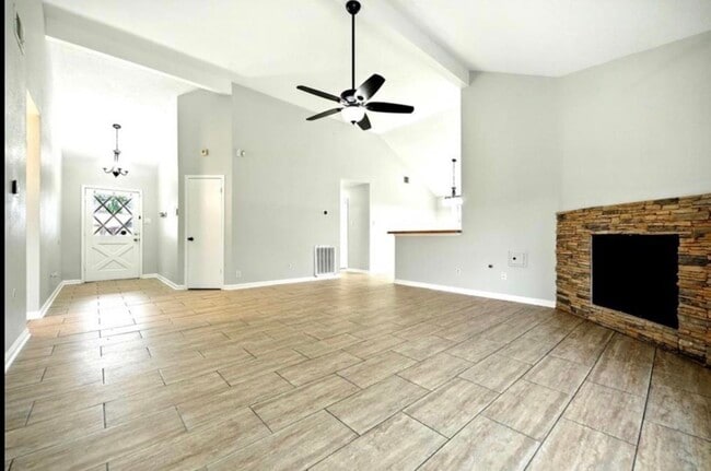 Photo - 14403 Wandering Wood Dr