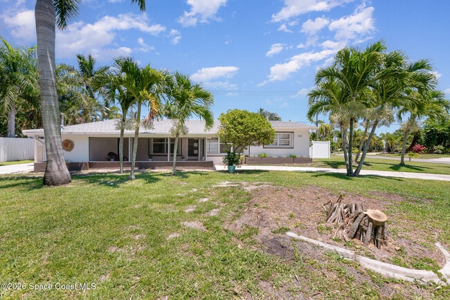 Photo - 705 3rd Ave